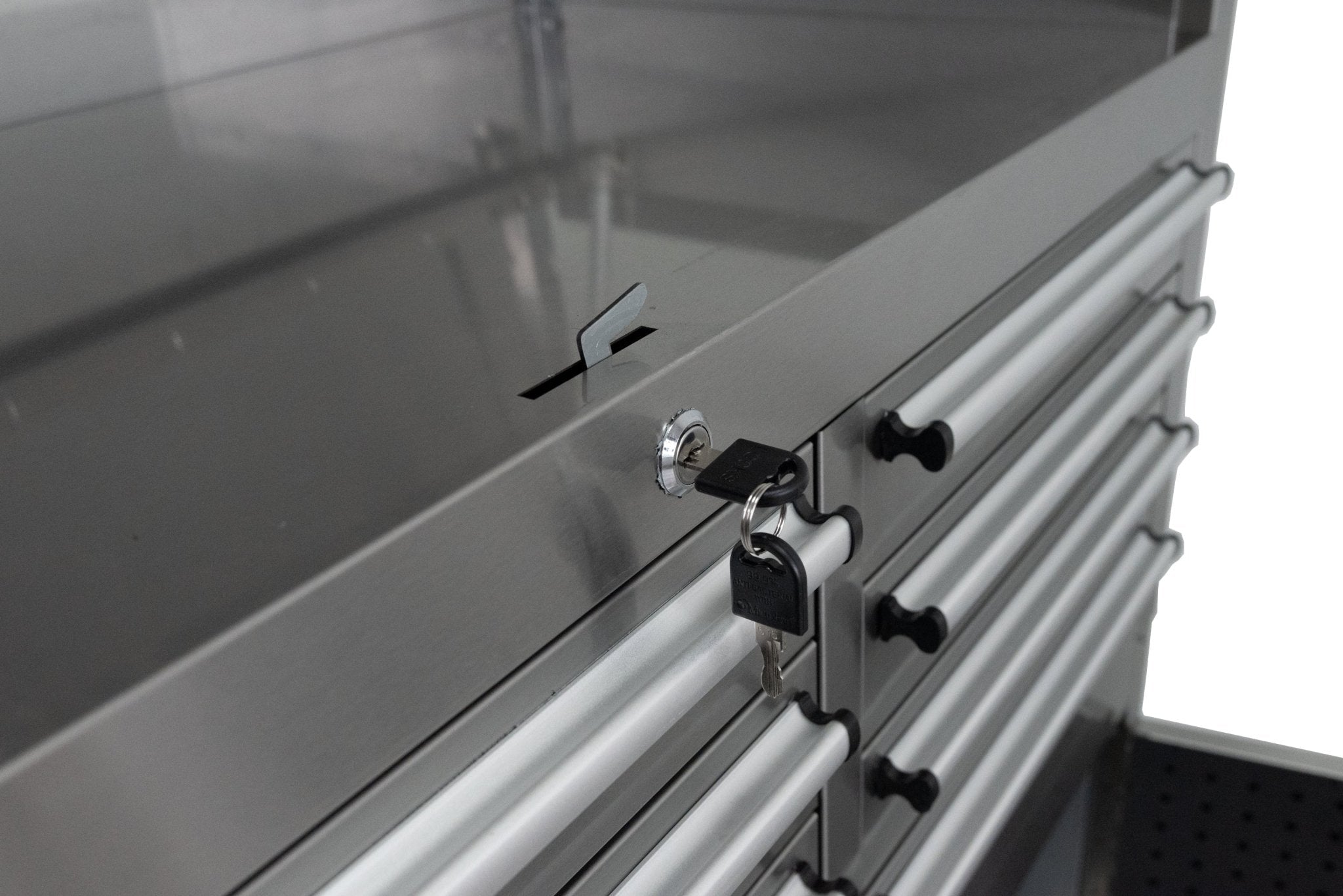 41-Inch 14-Drawer Stainless Steel Tool Bench with 5” Locking Casters – TB4118S view 6