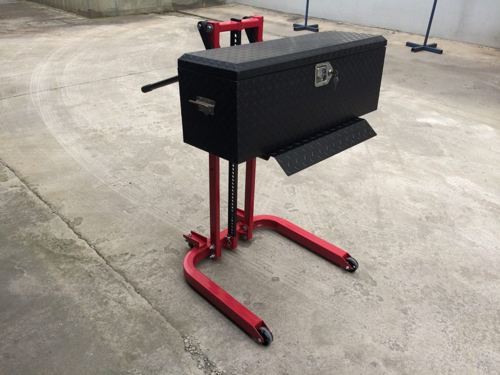 2-in-1 Garage Wheel Jack Lift – Heavy Duty 1800 lbs Capacity, Hydraulic Tire Dolly & Car Positioning Jack 415210 view 4